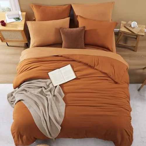 Comforter + Throw Bundles, detail view