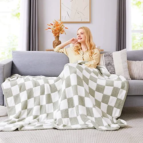 Comforter + Throw Bundles, detail view