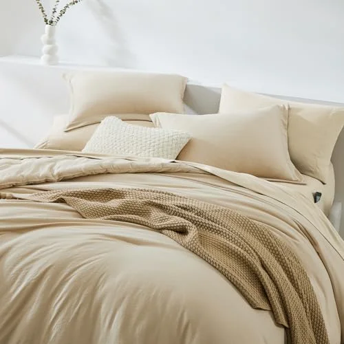 7-Piece Bed in a Bag in Beige, Queen, detail view