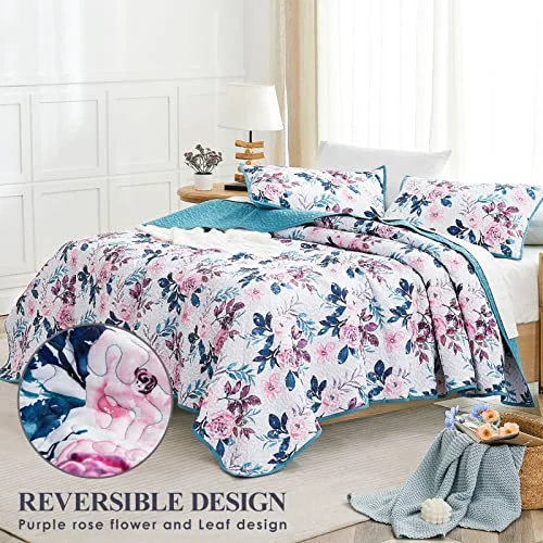 Farmhouse Quilt Set in Teal, King, detail view