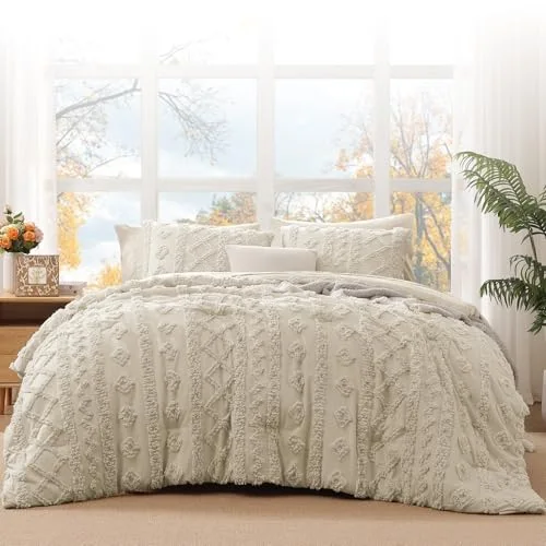 Tufted 7-Piece Set, detail view