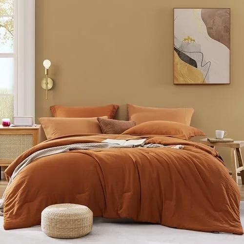 Comforter + Throw Bundles, detail view