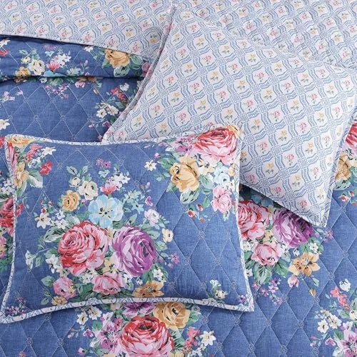 Farmhouse Quilt Set, detail view