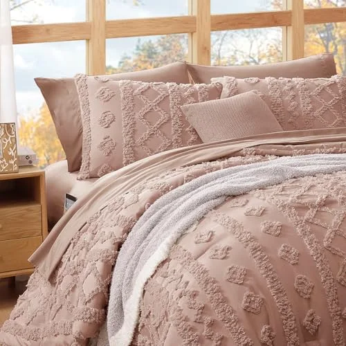 Tufted 7-Piece Set, detail view