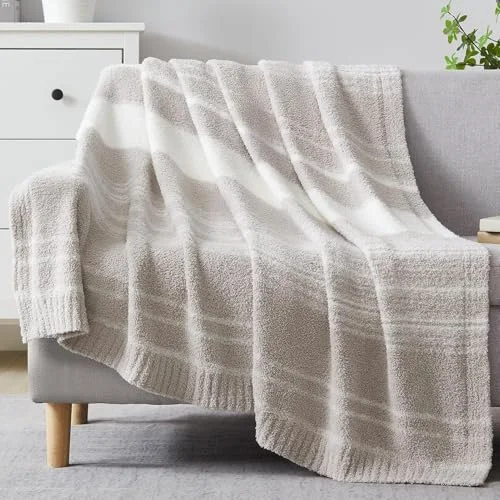 Reversible Knit Throw in Taupe