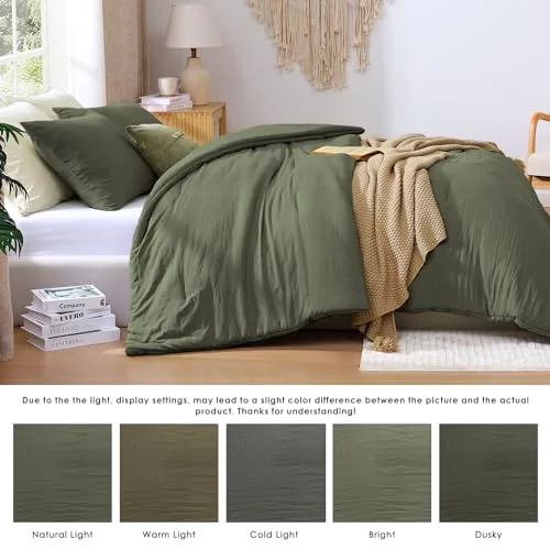 3-Piece Comforter Set in Army Olive Green, Queen, detail view