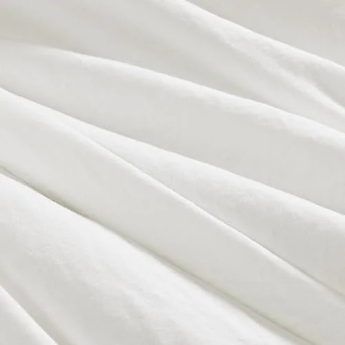 3-Piece Comforter Set in Arctic White, Queen, detail view