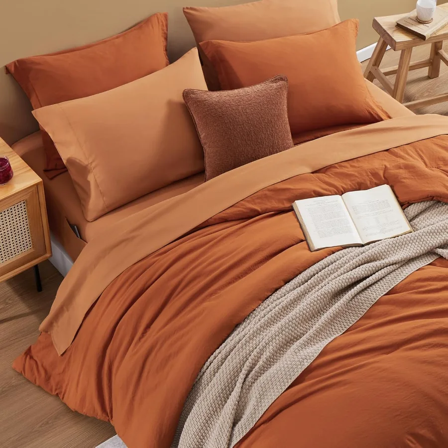 7-Piece Bed in a Bag in Burnt Orange, Queen, detail view