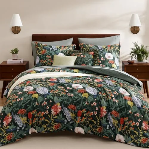 Printed Comforter Sets in Green